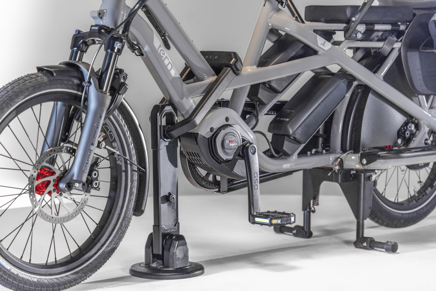 Antivol_ancrage-D'immeuble_protection-contre-le-vol-de-velo-montreal-quebec-hiplok-ax1000-1