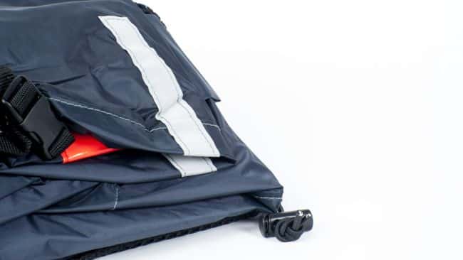 bache-bullitt-garage-larry-vs-harry-velo-cargo-montreal-quebec-dumoulin-bicyclettes