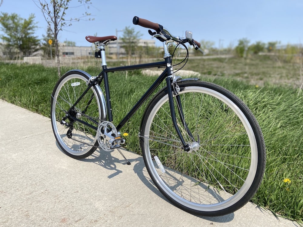 Moose-Bicycle_Belvedere_Montreal-Dumoulin_Bicyclettes