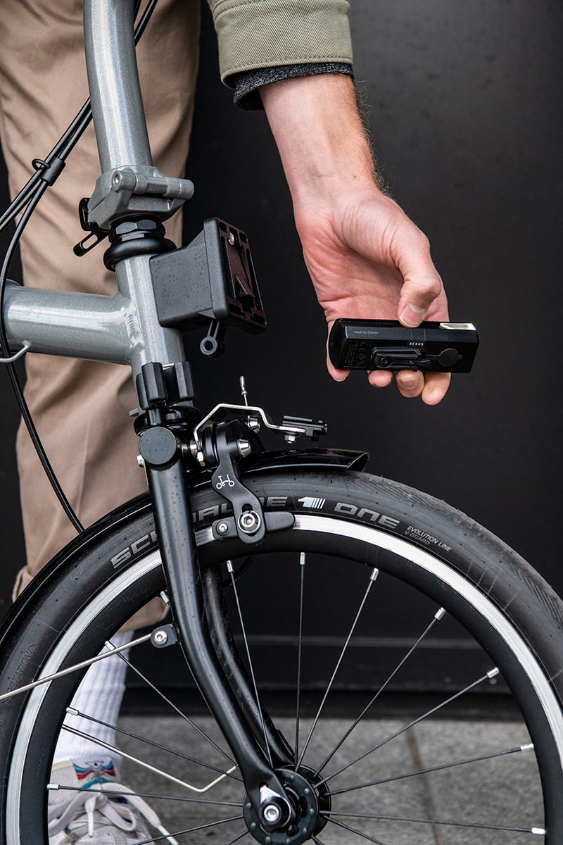 Lumière-avant-Brompton-Cateye-Lm500