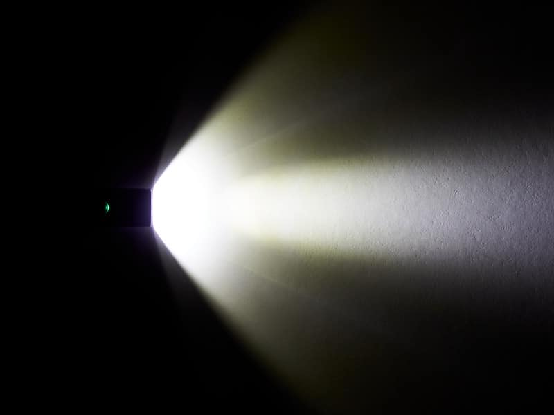 Trek-Commuter-Comp-R_bike-light