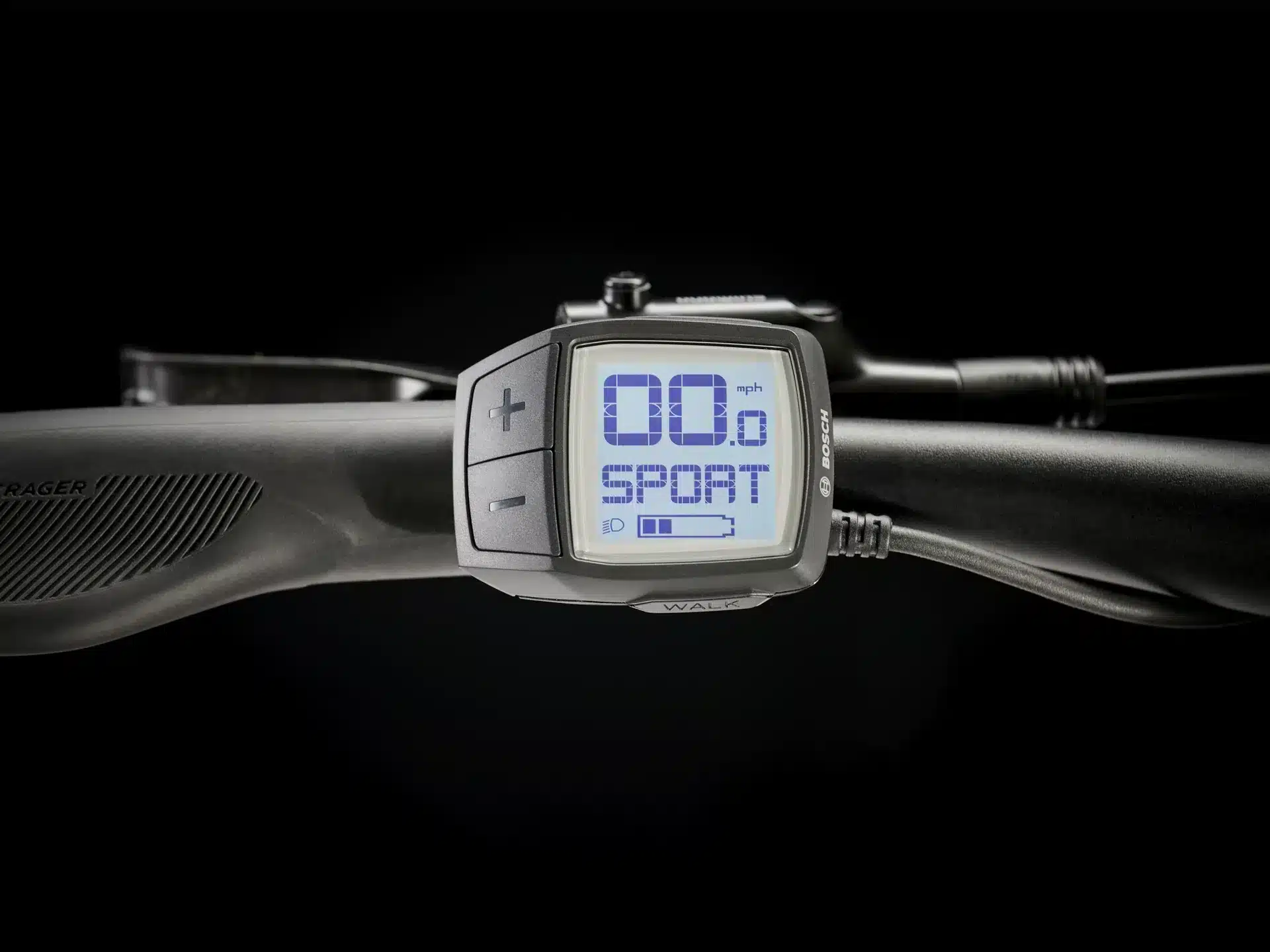 velo-electrique-Trek-Allant_plus-7-Montreal-Dumoulin_bicyclettes-AllantPlus7LowstepUS_20_30919_A_Alt4