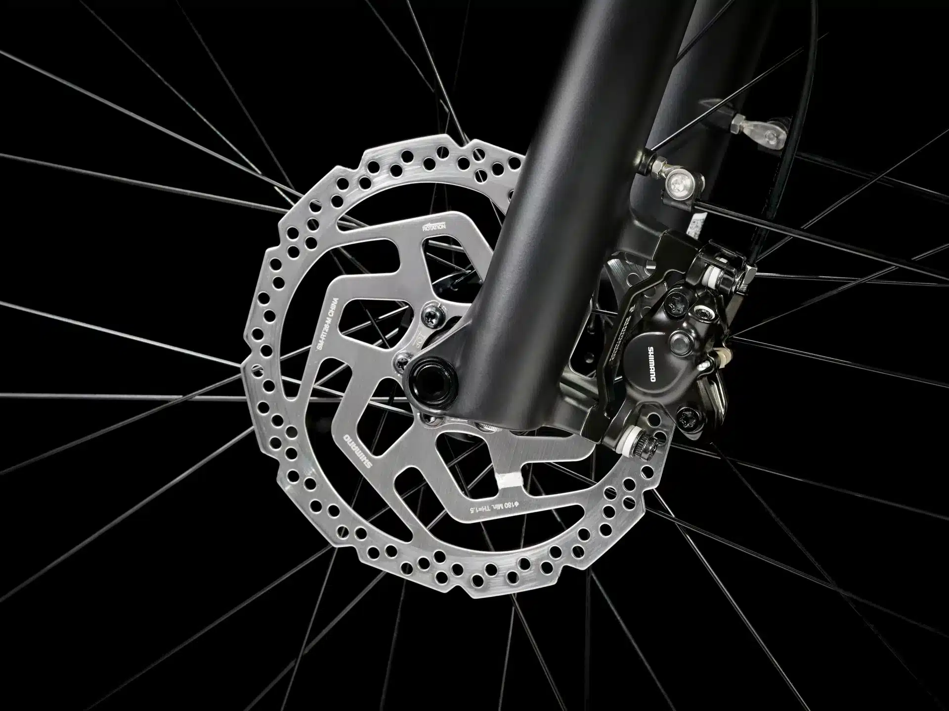 velo-electrique-Trek-Allant_plus-7-Montreal-Dumoulin_bicyclettes-AllantPlus7LowstepUS_20_30919_A_Alt7